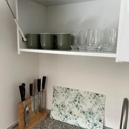 Moderne Grossraeumige * Wallersdorf